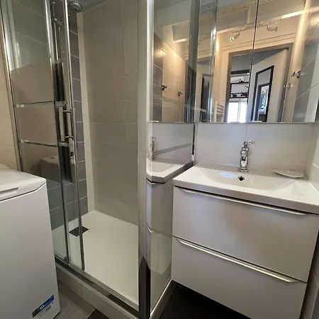 Apartment T2 Cabine, Terrasse, Parking Prive, Animaux Acceptes - Fr-1-702-38
