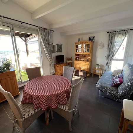 Apartmán T2 Cabine, Terrasse, Parking Prive, Animaux Acceptes - Fr-1-702-38 Agde